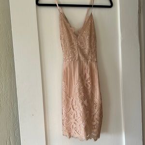 Medium Tobi deep v lace baby pink dress